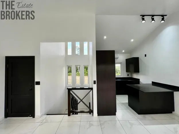 Prodej rodinného domu, Coxen Hole, Roatán, Honduras, 90 m2