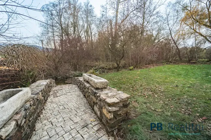 Prodej rodinného domu, Křemže, 450 m2