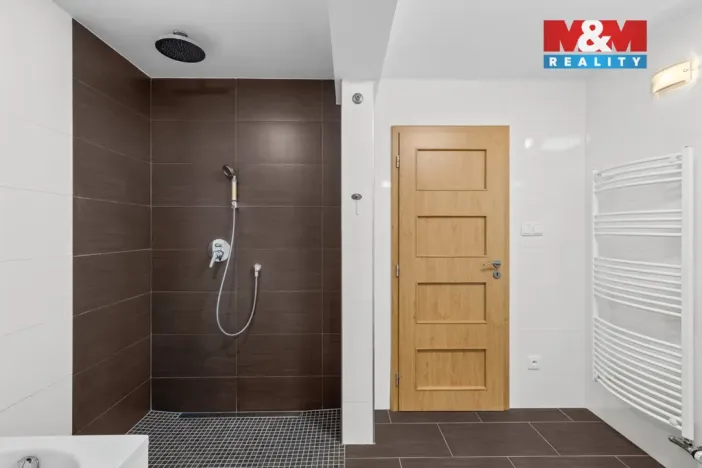 Pronájem bytu 2+kk, Praha - Bohnice, Bohnická, 84 m2