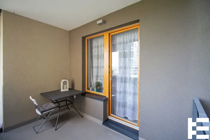 Pronájem bytu 1+kk, Praha - Modřany, Rorýsová, 38 m2