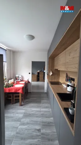 Prodej bytu 3+1, Moravský Beroun, gen. Svobody, 61 m2