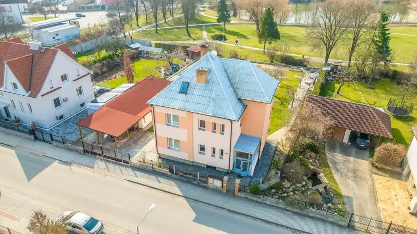 Prodej rodinného domu, Bechyně, Za Trubným, 216 m2