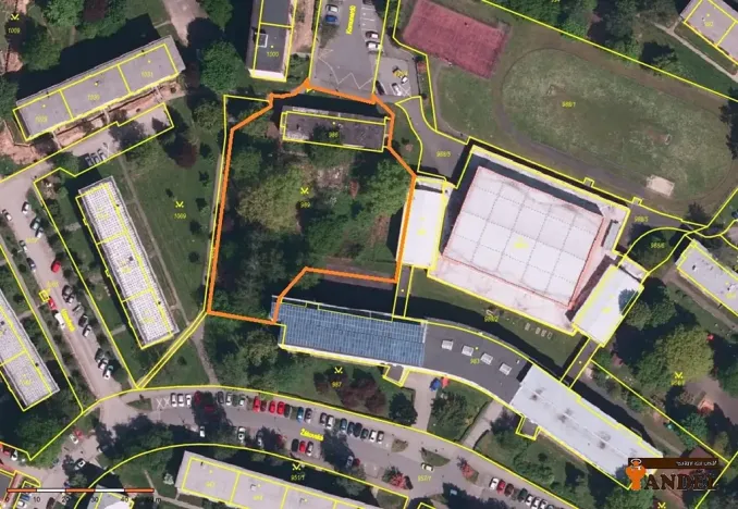 Prodej komerčního pozemku, Havířov, Komunardů, 3935 m2