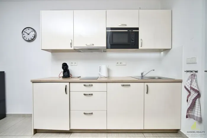 Prodej ubytování, Hlohovec, K zámečku, 144 m2