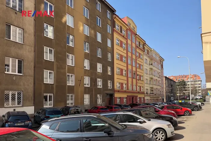 Prodej bytu 3+1, Praha - Žižkov, Buchovcova, 61 m2