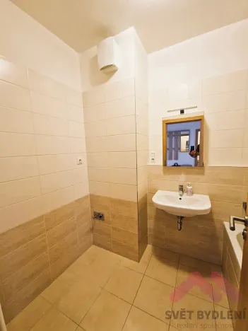 Pronájem bytu 2+kk, Praha - Čakovice, Tryskovická, 65 m2