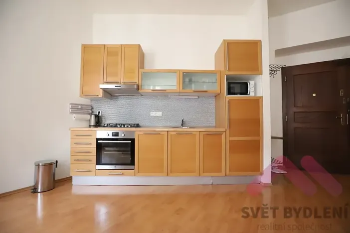 Pronájem bytu 2+kk, Praha - Nové Město, Koubkova, 53 m2