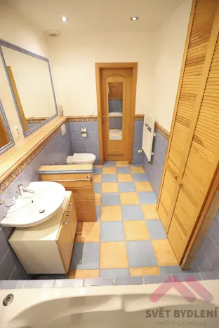 Pronájem bytu 2+kk, Praha - Nové Město, Koubkova, 53 m2