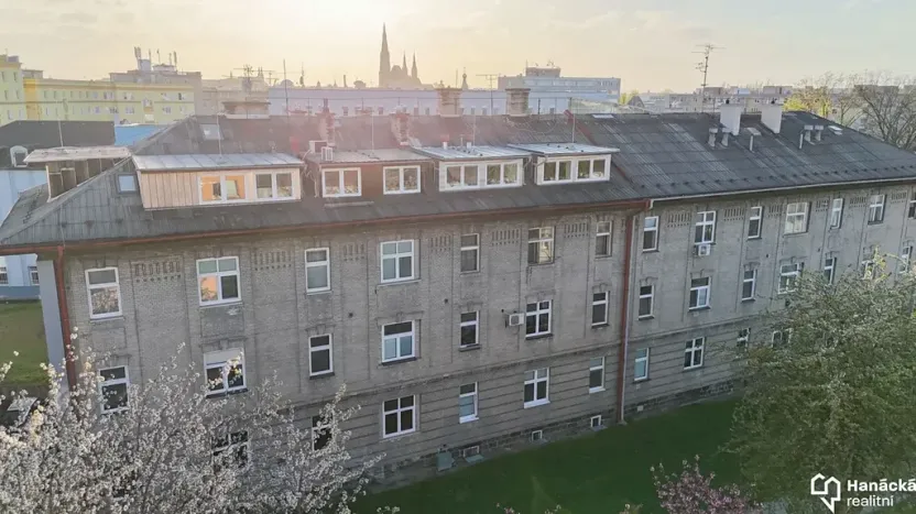 Pronájem bytu 3+kk, Olomouc, Jeremenkova, 48 m2