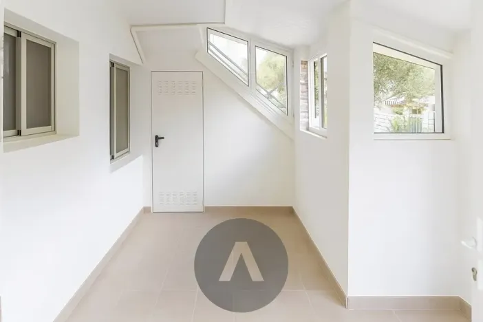 Prodej bytu 3+kk, Torrevieja, Španělsko, Calle Emil, 56 m2