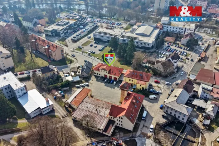 Prodej obchodního prostoru, Havlíčkův Brod, Žižkova, 690 m2