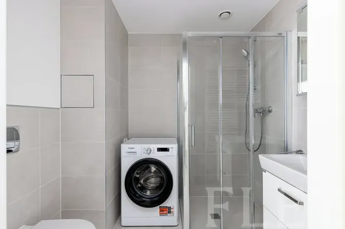 Pronájem bytu 1+kk, Praha - Hloubětín, Kolbenova, 35 m2