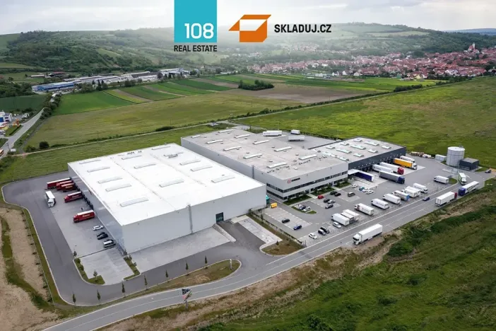 Pronájem skladu, Hustopeče, 15700 m2