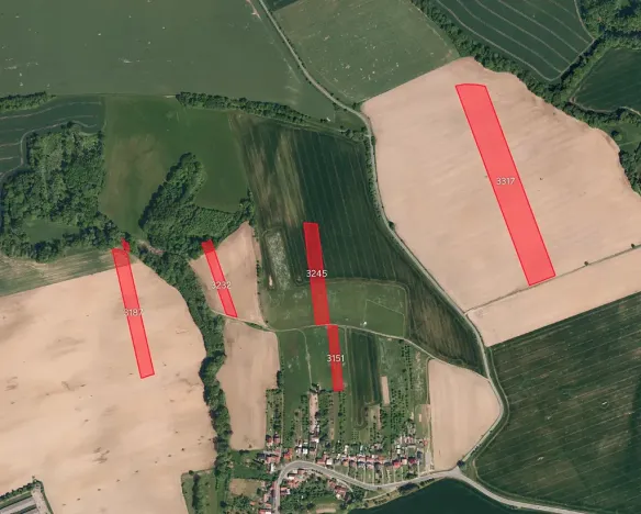 Prodej pole, Osíčko, 55749 m2