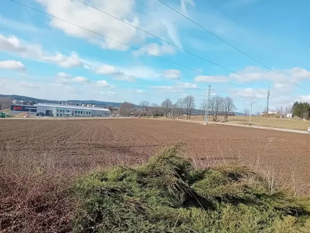 Prodej komerčního pozemku, Žďár nad Sázavou, Novoměstská, 18118 m2