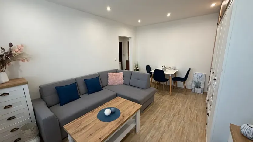 Pronájem bytu 2+1, Chrudim, Na Ostrově, 35 m2