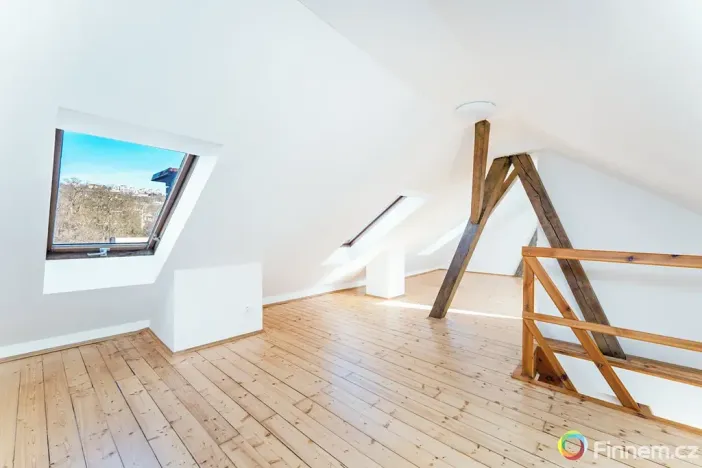 Prodej bytu 4+1, Praha - Smíchov, Klamovka, 146 m2