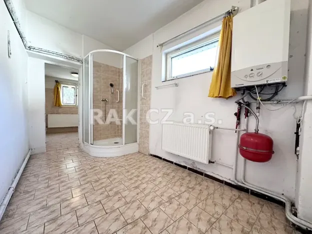 Prodej rodinného domu, Šestajovice, Husova, 118 m2