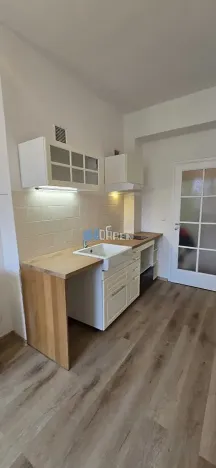 Pronájem bytu 2+1, Praha - Břevnov, Kolátorova, 59 m2