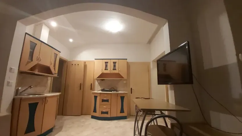 Pronájem bytu 1+kk, Brno, Hybešova, 27 m2