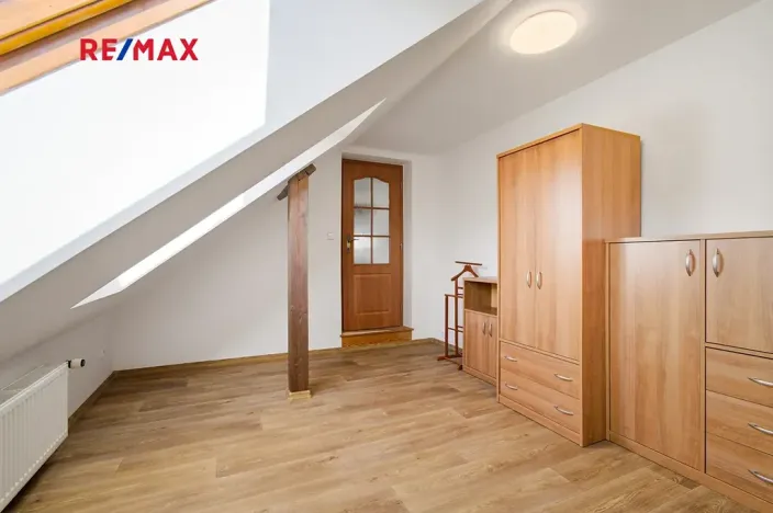 Prodej rodinného domu, Břasy, 298 m2