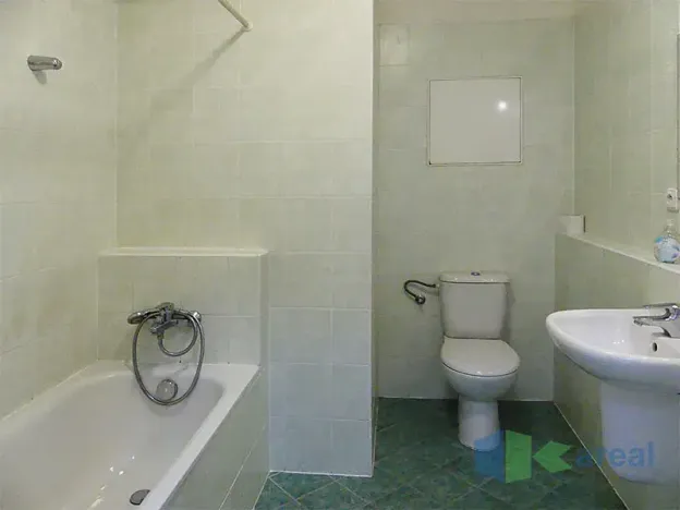 Pronájem bytu 2+kk, Praha - Libeň, Nad Okrouhlíkem, 60 m2