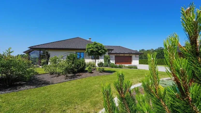 Prodej rodinného domu, Borovany, 237 m2