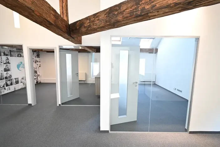 Pronájem kanceláře, Praha - Nové Město, Na příkopě, 215 m2