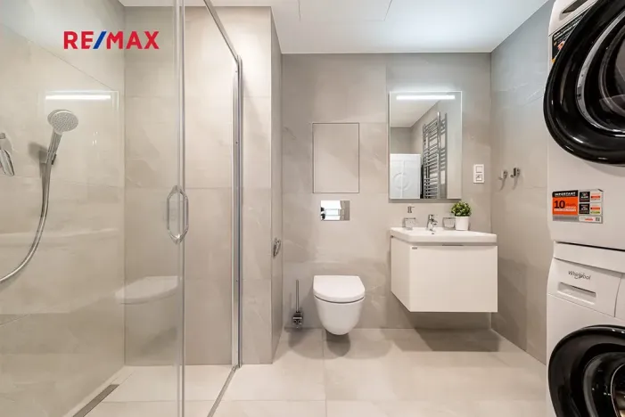 Pronájem bytu 1+kk, Praha - Žižkov, Malešická, 36 m2