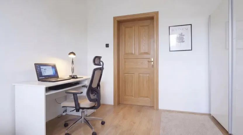 Prodej bytu 2+1, Odolena Voda, Partyzánská, 62 m2