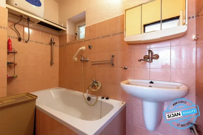 Prodej rodinného domu, Hradčany-Kobeřice, 110 m2