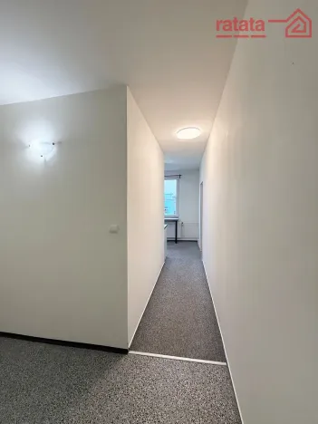 Pronájem bytu 2+1, Kadaň, Chomutovská, 61 m2