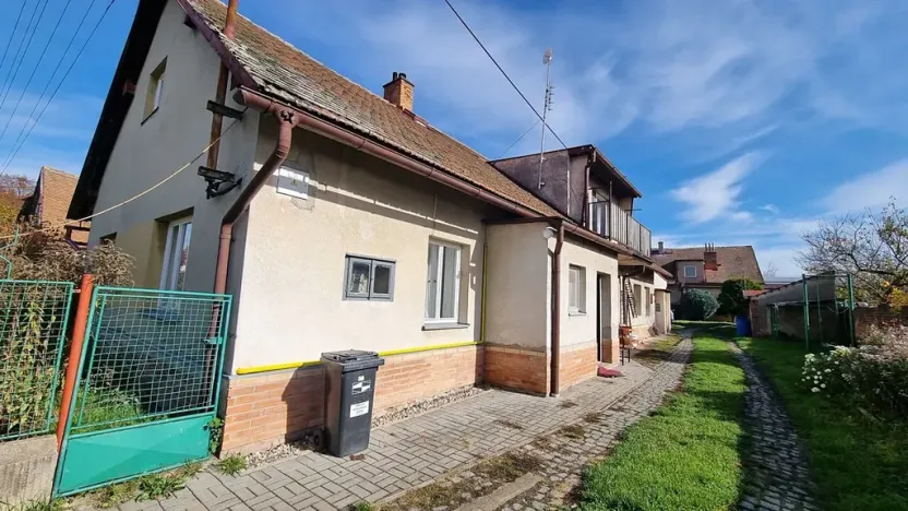 Prodej rodinného domu, Staré Hradiště, U Špejcharu, 350 m2