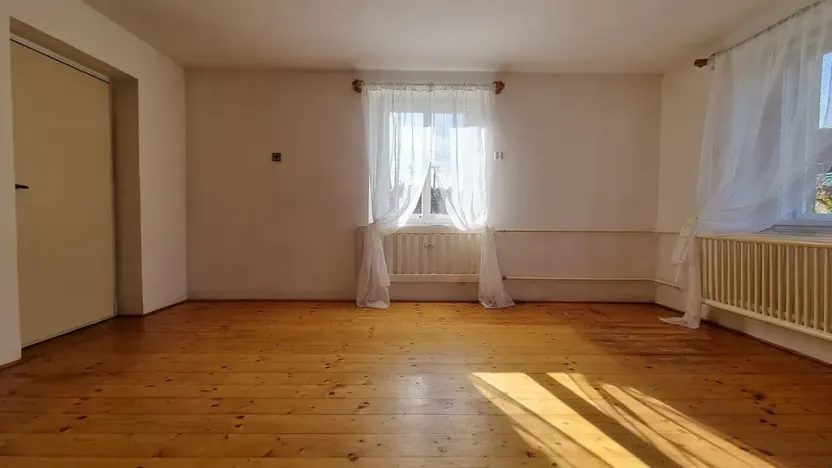 Prodej rodinného domu, Staré Hradiště, U Špejcharu, 350 m2