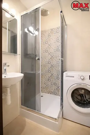 Pronájem bytu 2+1, Praha - Žižkov, Na vrcholu, 52 m2