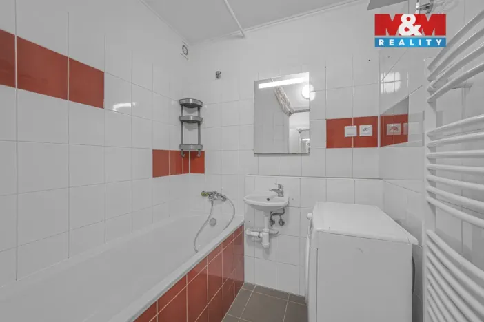 Prodej bytu 2+1, Nehvizdy, Gabčíkova, 50 m2