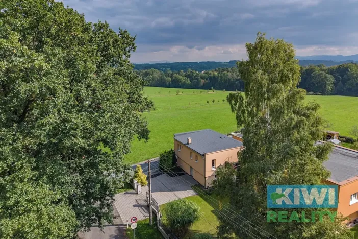 Pronájem kanceláře, Kaňovice, 90 m2