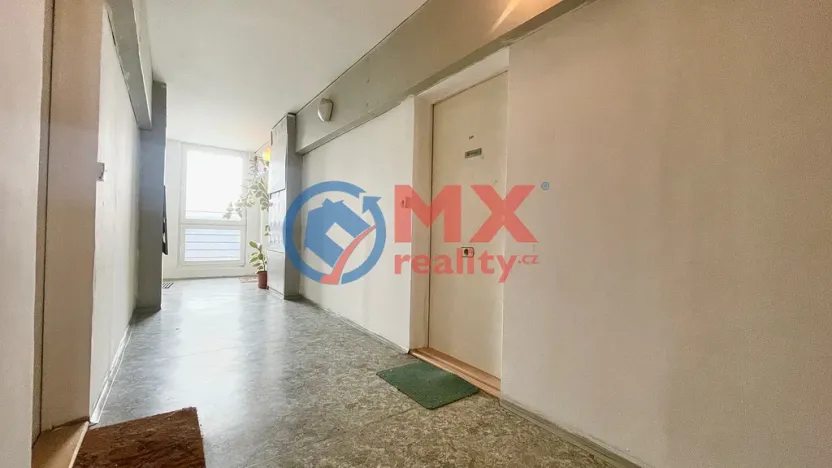 Prodej bytu 1+kk, Praha - Kobylisy, Kyselova, 28 m2