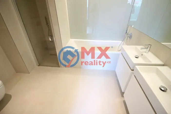 Prodej bytu 5+kk, Praha - Vršovice, Archangelská, 302 m2