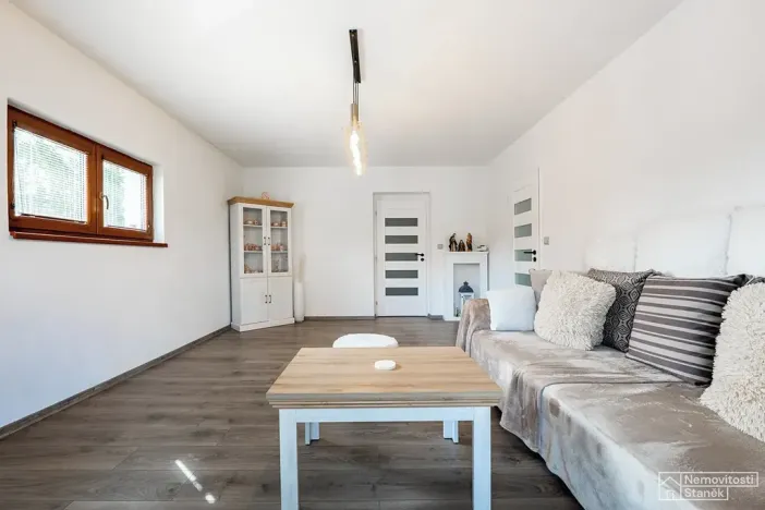 Prodej rodinného domu, Chyšky, 170 m2