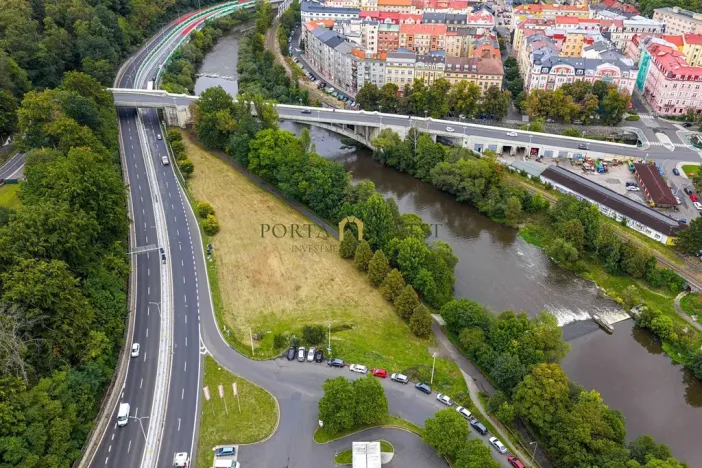 Prodej komerčního pozemku, Karlovy Vary, 5900 m2