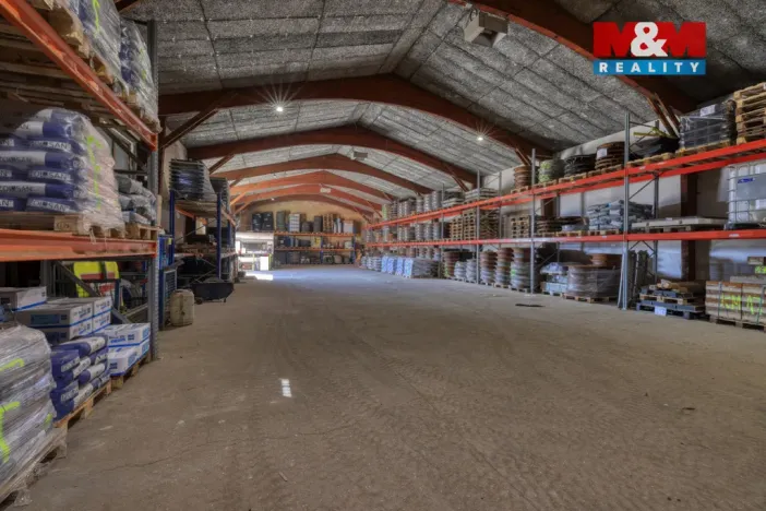 Pronájem skladu, Plzeň - Valcha, 745 m2