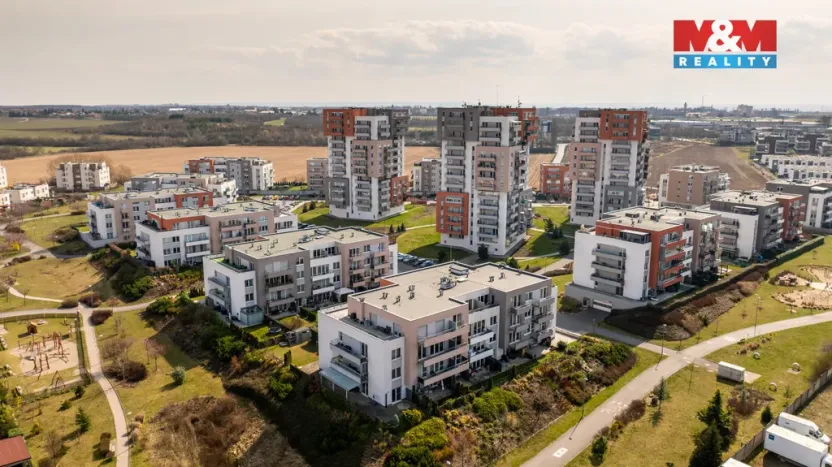 Pronájem bytu 2+kk, Praha - Letňany, Hlučkova, 60 m2