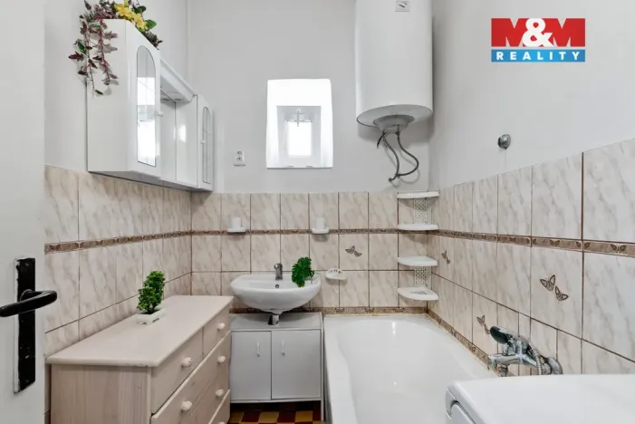 Prodej rodinného domu, Čestín, 80 m2