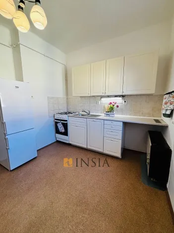 Pronájem bytu 1+1, Praha - Holešovice, Stupkova, 42 m2