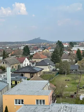 Pronájem bytu 1+kk, Pardubice, Trnovská, 36 m2