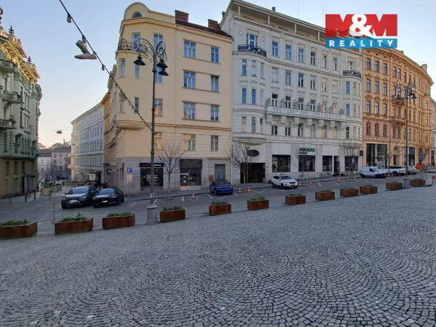 Pronájem kanceláře, Brno - Brno-město, Dominikánské náměstí, 56 m2
