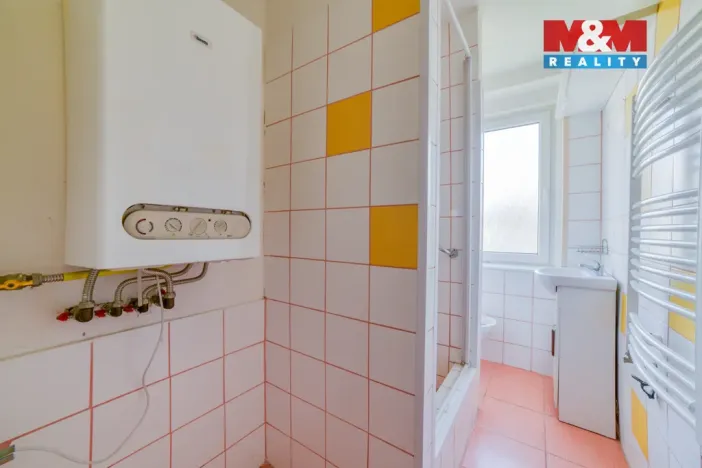 Prodej bytu 3+1, Cheb, Příkopní, 50 m2