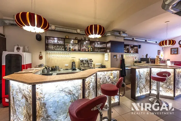 Pronájem restaurace, Praha - Vinohrady, Balbínova, 198 m2