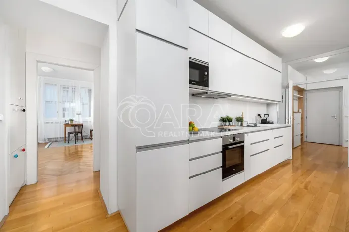 Prodej bytu 3+kk, Praha - Vinohrady, Laubova, 76 m2